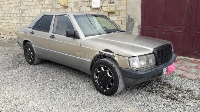 Mercedes 190 1990, 367,320 km - 1.8 l - Sumqayıt