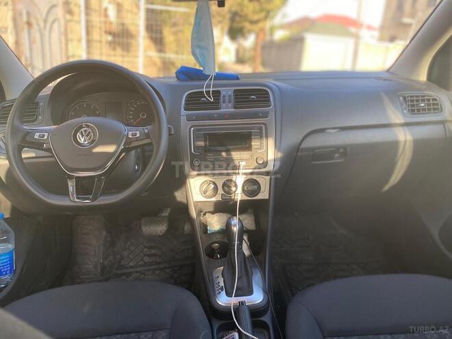 Volkswagen Polo 2019, 7,500 km - 1.6 л - Bakı