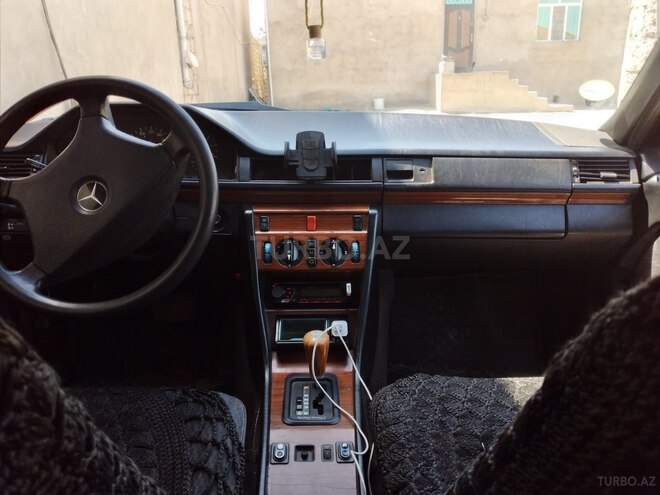 Mercedes E 250 1991, 250,000 km - 2.5 л - Bakı