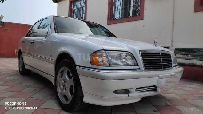 Mercedes C 240 2000, 166,000 km - 2.4 л - Bakı