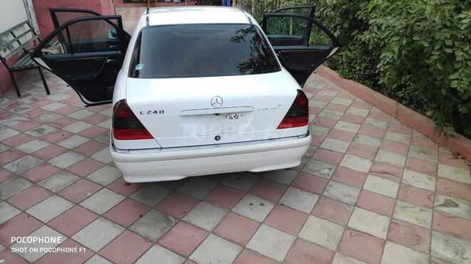 Mercedes C 240 2000, 166,000 km - 2.4 л - Bakı
