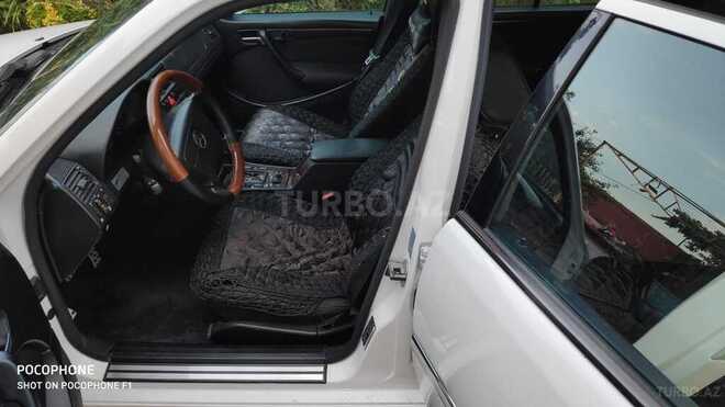 Mercedes C 240 2000, 166,000 km - 2.4 л - Bakı