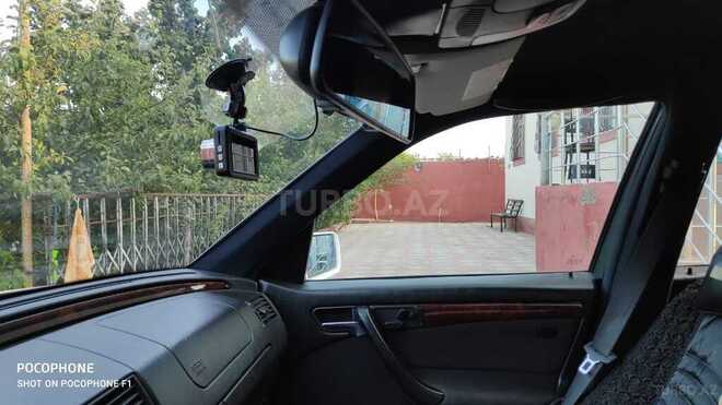 Mercedes C 240 2000, 166,000 km - 2.4 л - Bakı
