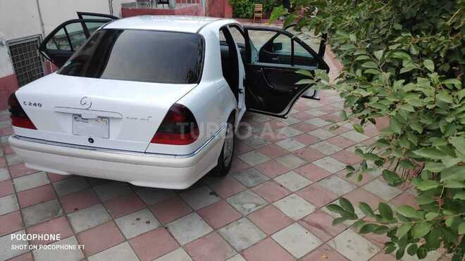 Mercedes C 240 2000, 166,000 km - 2.4 л - Bakı