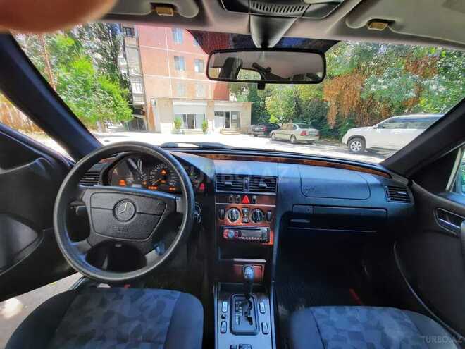 Mercedes C 240 1998, 341,830 km - 2.4 l - Bakı