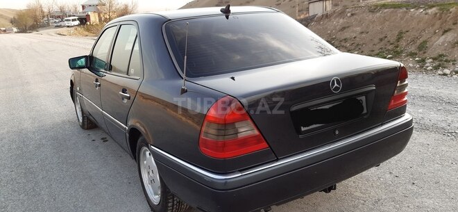 Mercedes C 180 1998, 260,000 km - 1.8 l - Şəki