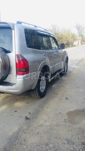 Mitsubishi Pajero 2003, 290,000 km - 3.0 л - Biləsuvar