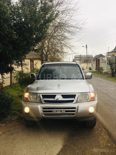 Mitsubishi Pajero 2003, 290,000 km - 3.0 л - Biləsuvar