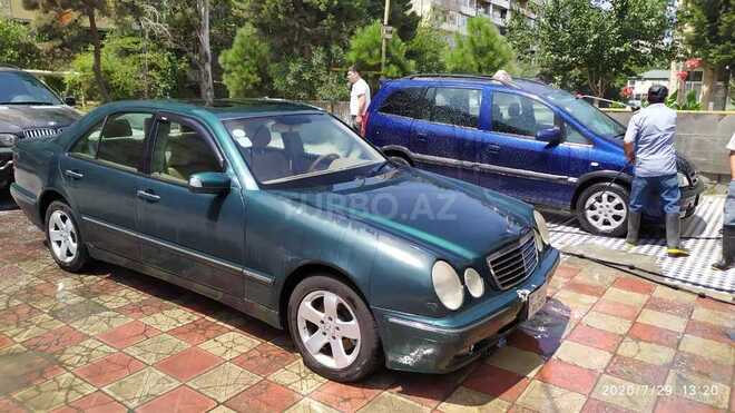 Mercedes E 320 2000, 322,000 km - 3.2 l - Bakı