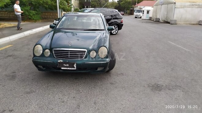 Mercedes E 320 2000, 322,000 km - 3.2 l - Bakı