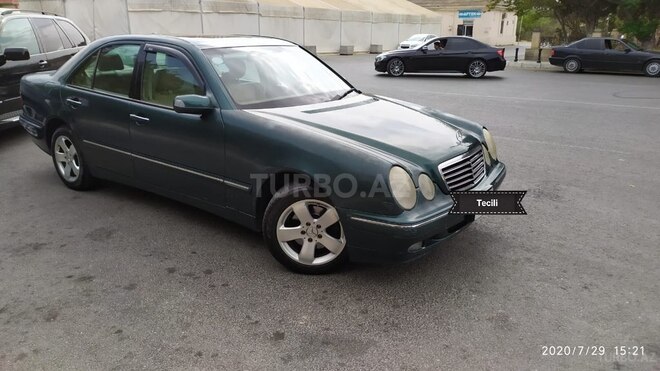Mercedes E 320 2000, 322,000 km - 3.2 l - Bakı