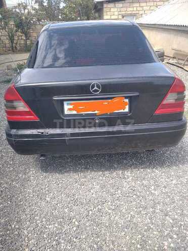 Mercedes C 180 1995, 404,000 km - 1.8 l - Bakı