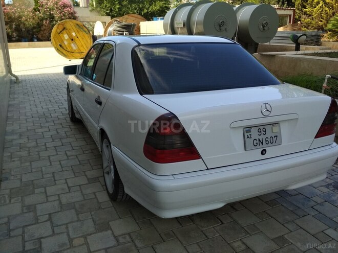 Mercedes C 200 1999, 220,000 km - 2.0 l - Bakı