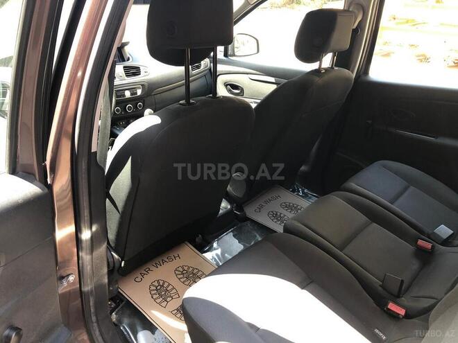 Renault Megane Scenic 2010, 290,000 km - 1.5 л - Bakı