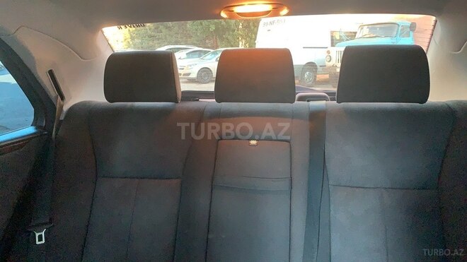 Mercedes E 320 2000, 196,000 km - 3.2 l - Bakı