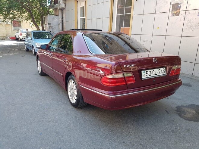 Mercedes E 200 2000, 370,000 km - 2.0 л - Sumqayıt