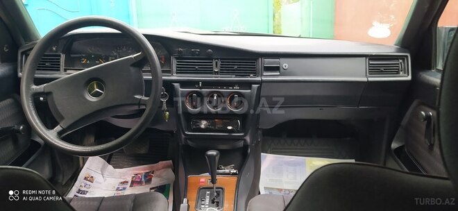 Mercedes 190 1991, 235,680 km - 2.0 l - Şəki