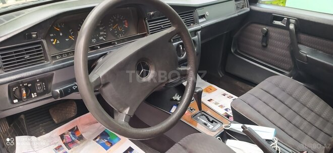 Mercedes 190 1991, 235,680 km - 2.0 l - Şəki