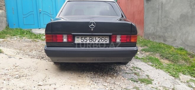 Mercedes 190 1991, 235,680 km - 2.0 l - Şəki