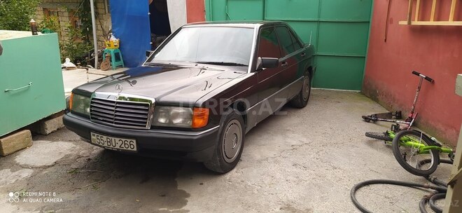 Mercedes 190 1991, 235,680 km - 2.0 l - Şəki