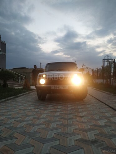 LADA (VAZ) Niva 2013, 130,000 km - 1.7 л - Ucar