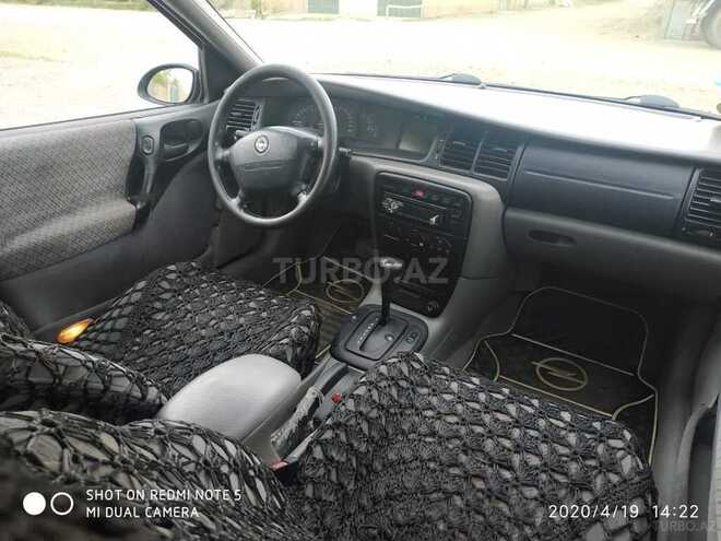 Opel Vectra 1998, 300,000 km - 1.8 l - Mingəçevir