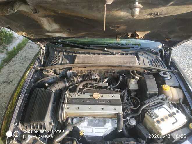 Opel Vectra 1998, 300,000 km - 1.8 l - Mingəçevir