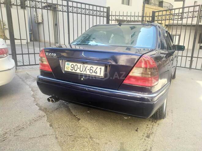 Mercedes C 220 1995, 357,608 km - 2.2 l - Bakı