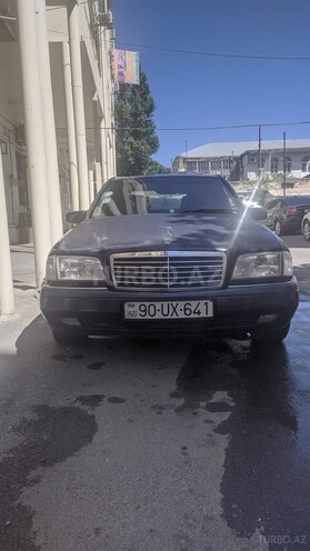 Mercedes C 220 1995, 357,608 km - 2.2 l - Bakı