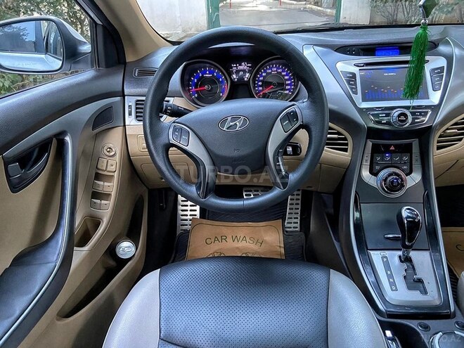 Hyundai Elantra 2012, 130,000 km - 1.6 л - Bakı