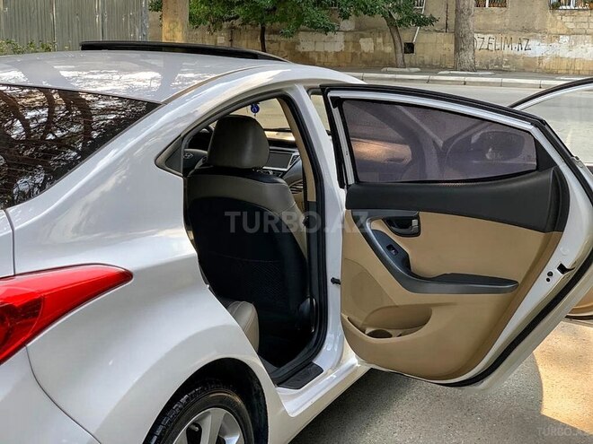 Hyundai Elantra 2012, 130,000 km - 1.6 л - Bakı