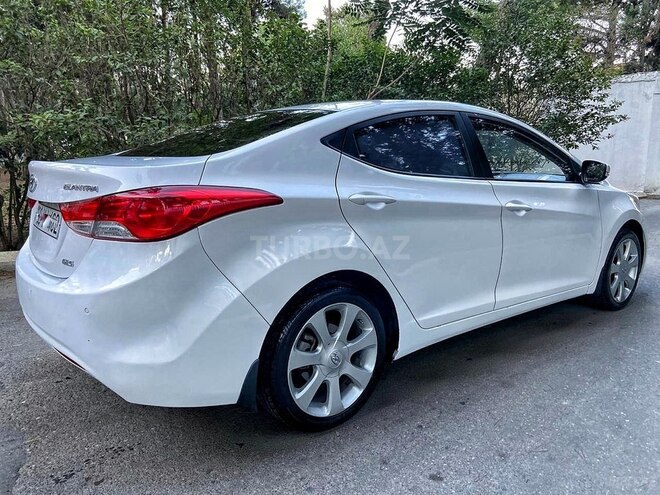 Hyundai Elantra 2012, 130,000 km - 1.6 л - Bakı
