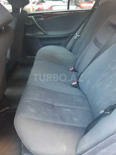 Mercedes E 220 2001, 296,328 km - 2.2 l - Bakı