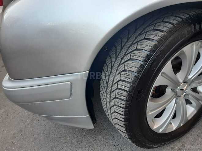 Mercedes E 220 2001, 296,328 km - 2.2 l - Bakı