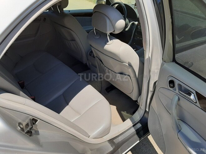 Mercedes C 180 2004, 285,000 km - 1.8 l - Bakı