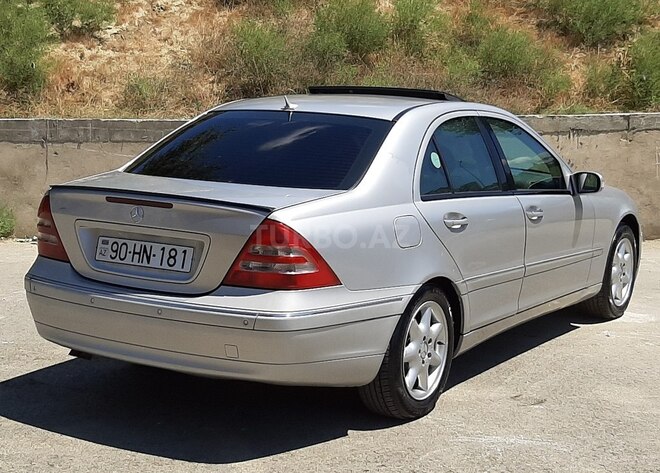 Mercedes C 180 2004, 285,000 km - 1.8 l - Bakı