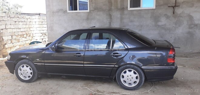 Mercedes C 180 1991, 675,400 km - 1.8 l - Neftçala