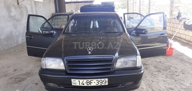 Mercedes C 180 1991, 675,400 km - 1.8 l - Neftçala