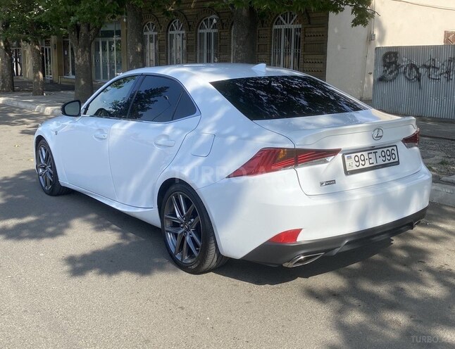 Lexus IS 200 2017, 56,000 km - 2.2 l - Gəncə