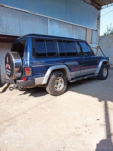 Mitsubishi Pajero 1989, 405,533 km - 2.5 л - Gəncə