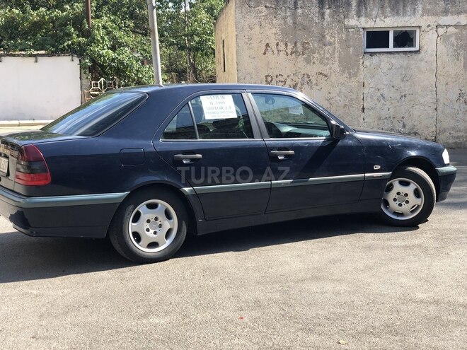 Mercedes C 180 1999, 299,222 km - 1.8 l - Bakı