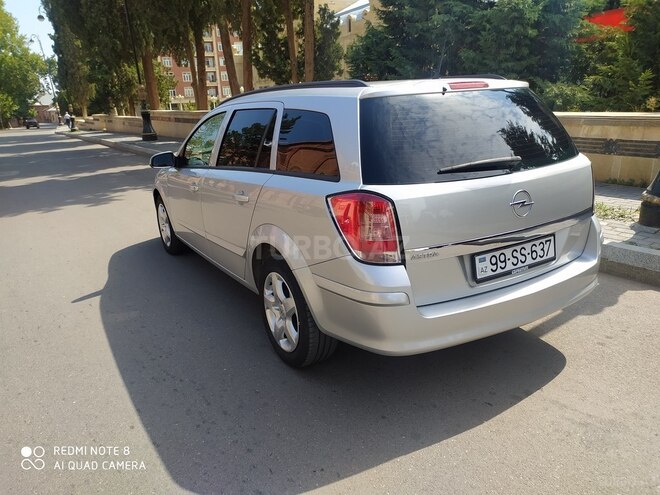 Opel Astra 2008, 136,400 km - 1.4 l - Gəncə
