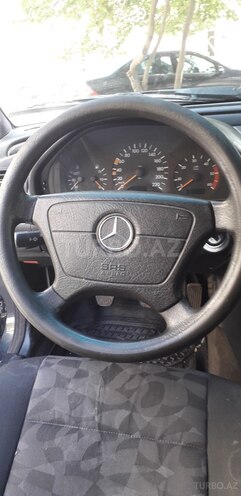 Mercedes C 220 1999, 480,000 km - 2.2 л - Bakı