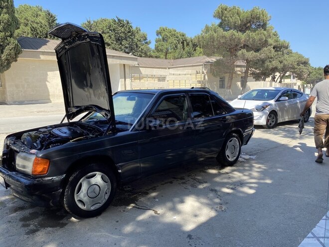 Mercedes 190 1990, 220,642 km - 2.0 l - Bakı