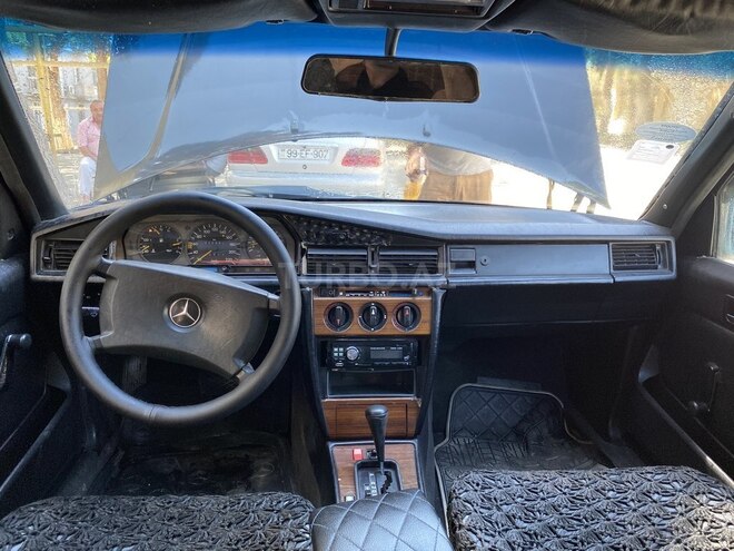 Mercedes 190 1990, 220,642 km - 2.0 l - Bakı
