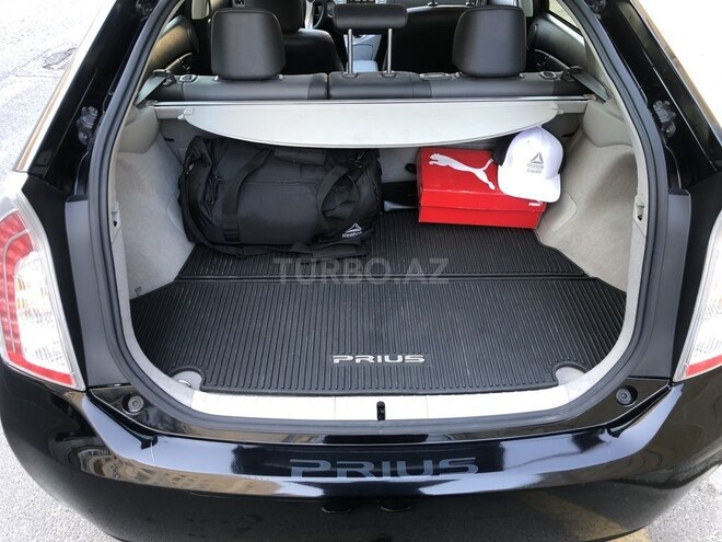 Toyota Prius 2013, 60,000 km - 1.8 l - Bakı