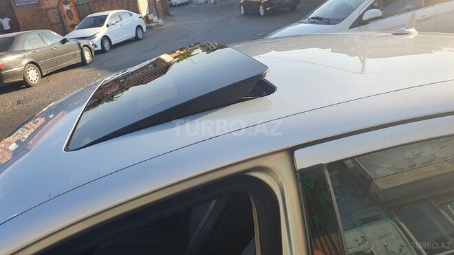 Mercedes E 220 2007, 223,000 km - 2.2 l - Bakı