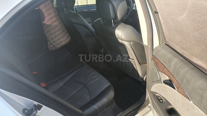 Mercedes E 220 2007, 223,000 km - 2.2 l - Bakı