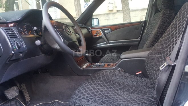 Mercedes E 290 1997, 480,000 km - 2.9 l - Sumqayıt