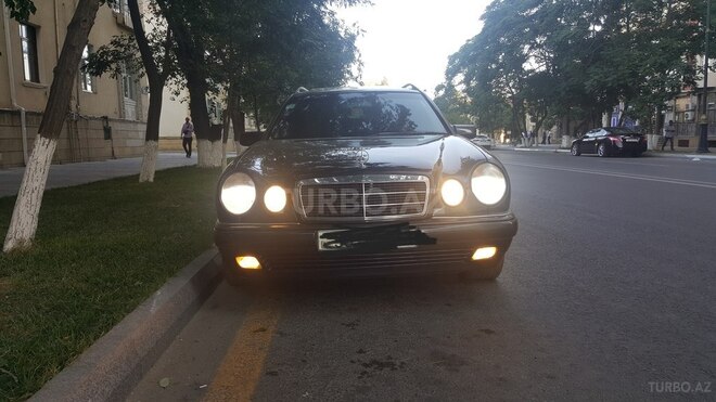 Mercedes E 290 1997, 480,000 km - 2.9 l - Sumqayıt